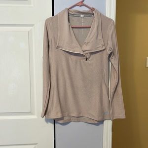 Lightly worn, New balance work out shirt